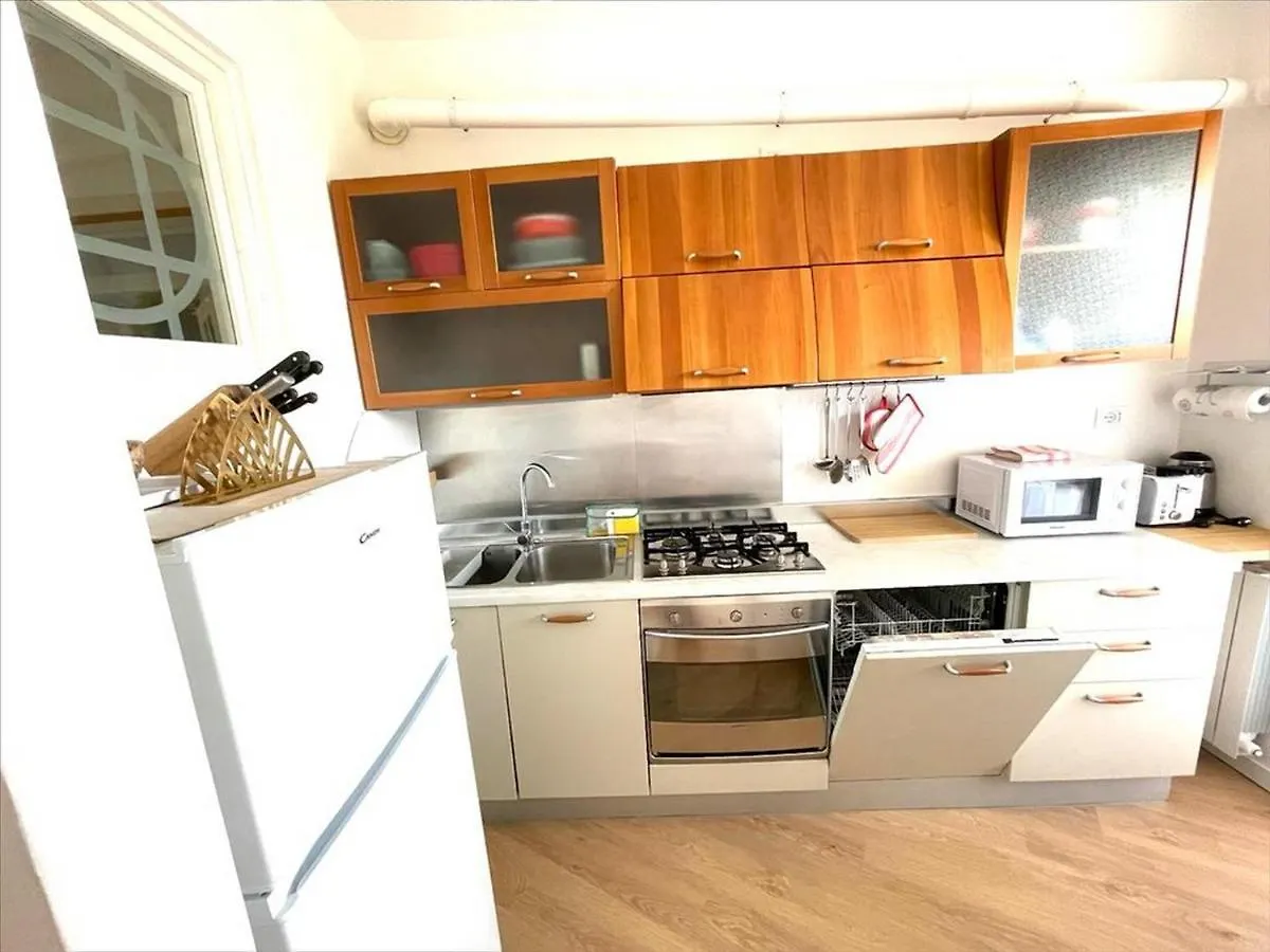 شقة Appartamento Con Vista Lago توسكولانو ماديرنو