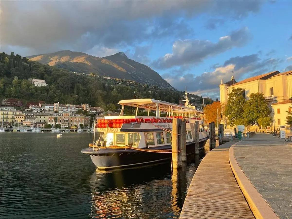 Appartamento Con Vista Lago توسكولانو ماديرنو إيطاليا