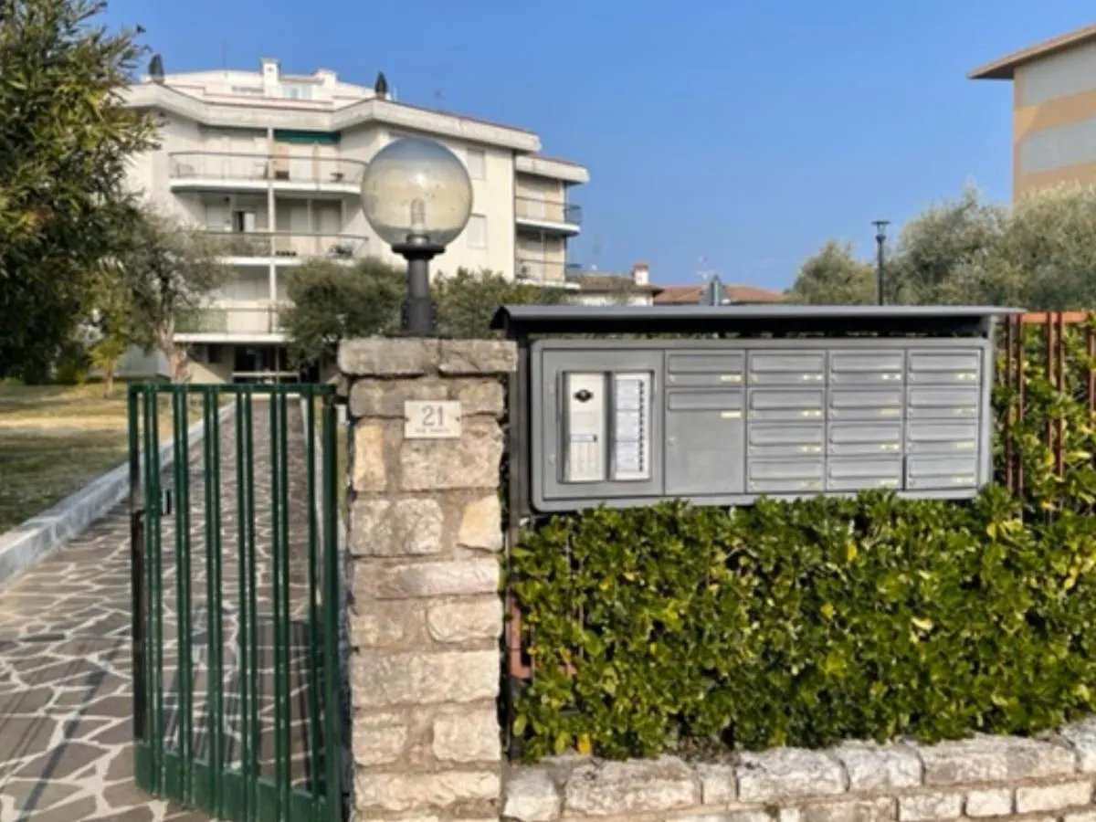 Appartamento Con Vista Lago توسكولانو ماديرنو 0*,  إيطاليا